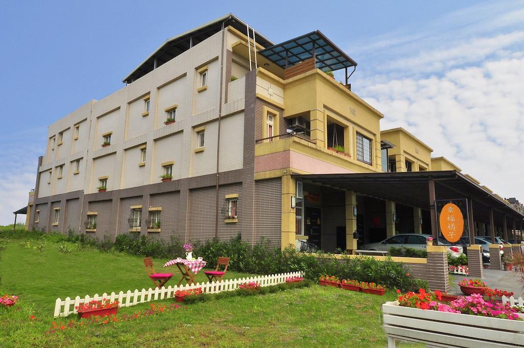 Yilan Happy Orange Homestay מראה חיצוני תמונה