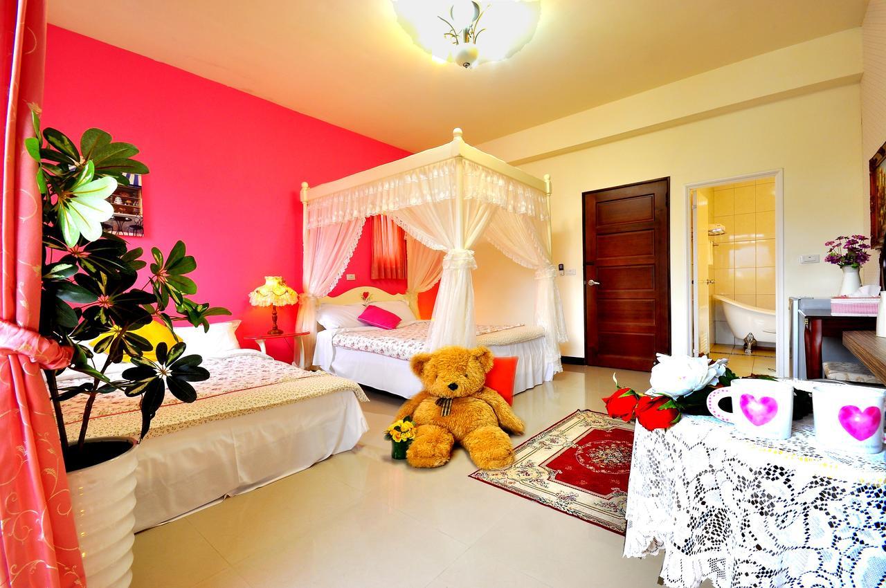 Yilan Happy Orange Homestay מראה חיצוני תמונה