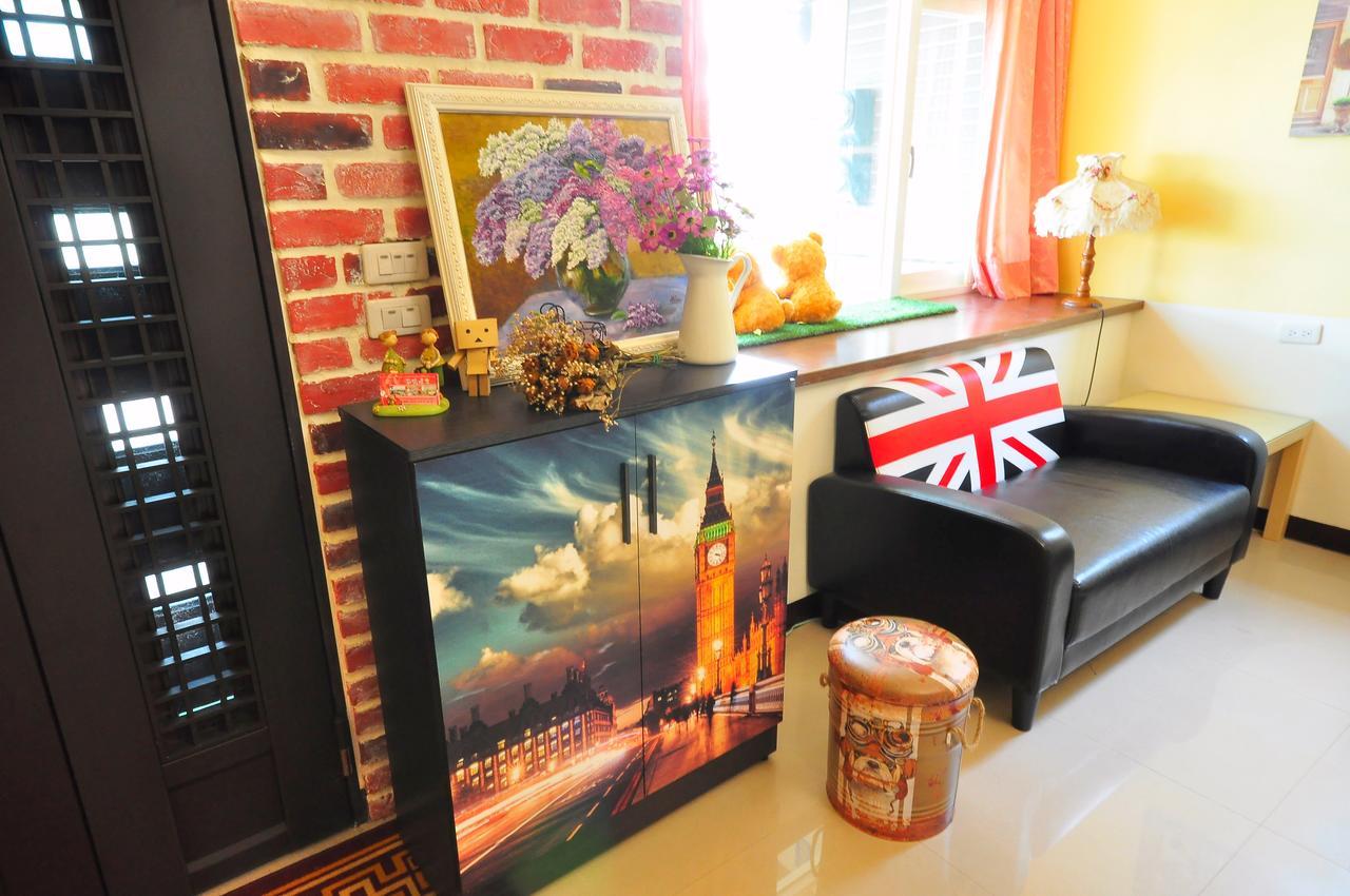 Yilan Happy Orange Homestay מראה חיצוני תמונה