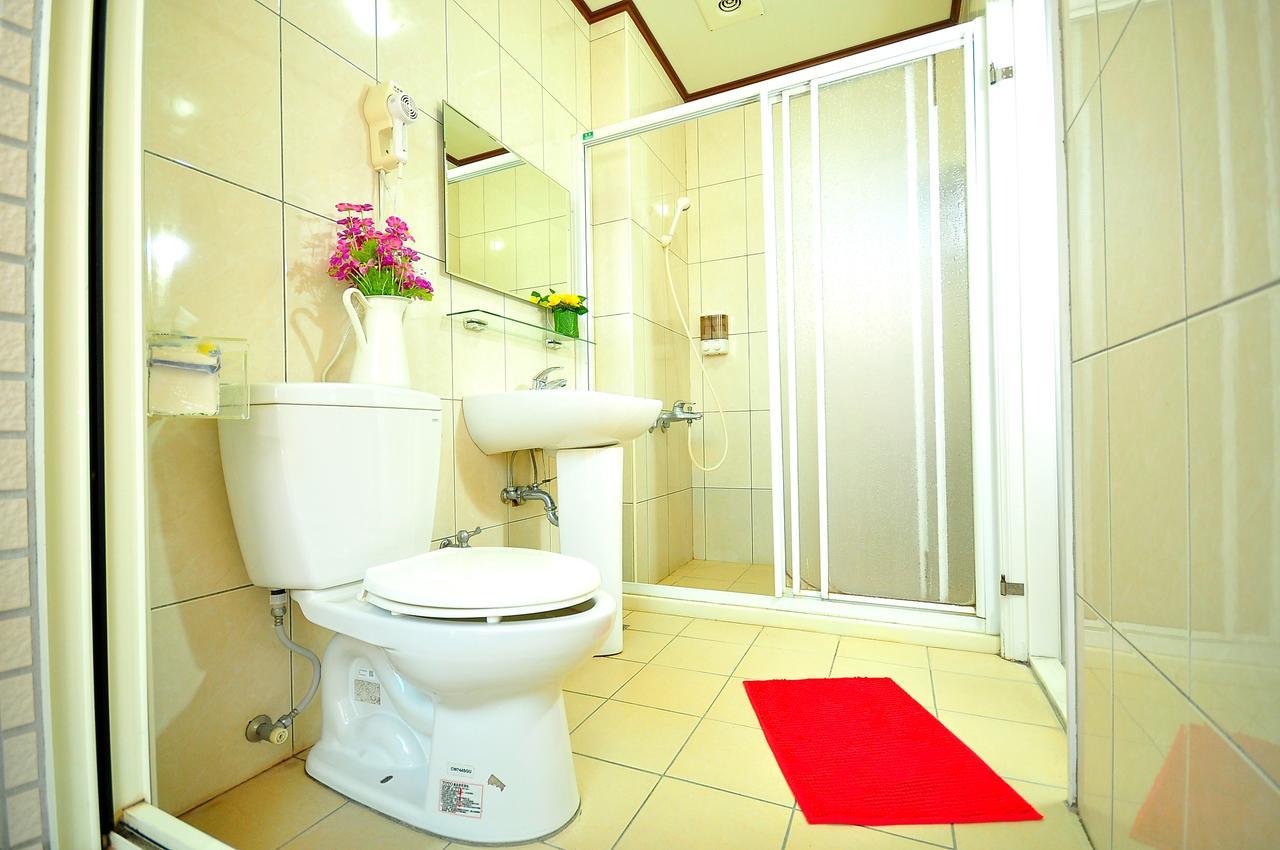Yilan Happy Orange Homestay מראה חיצוני תמונה